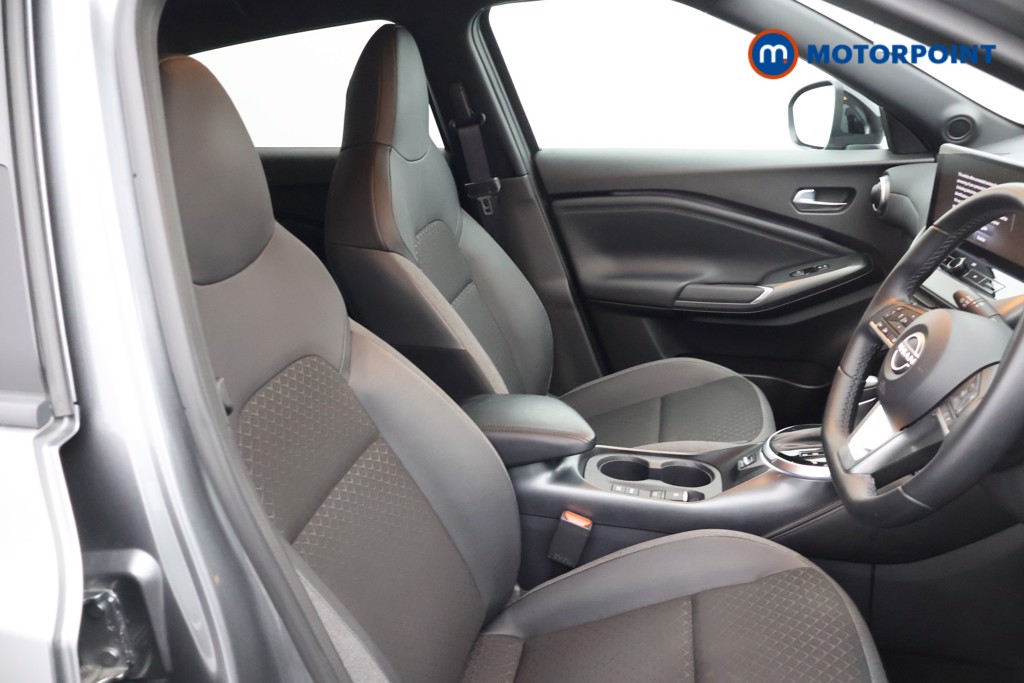 Nissan Juke N-Connecta Automatic Petrol-Electric Hybrid SUV - Stock Number (1691489) - 14th supplementary image