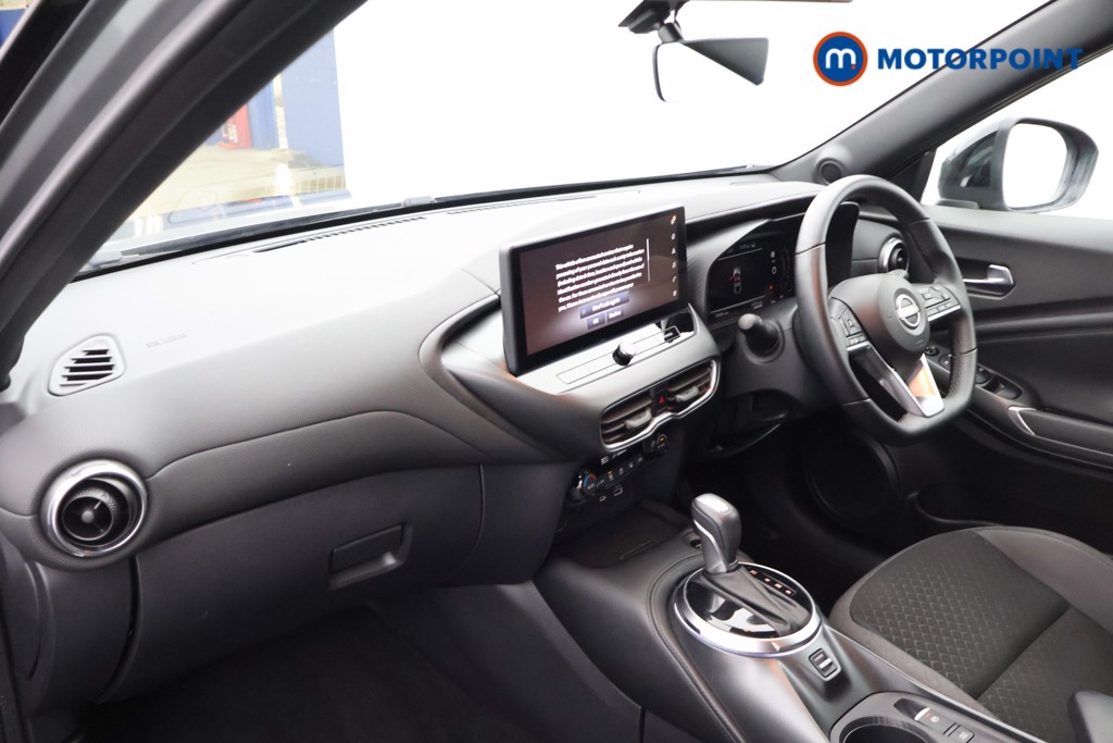 Nissan Juke N-Connecta Automatic Petrol-Electric Hybrid SUV - Stock Number (1691489) - 20th supplementary image