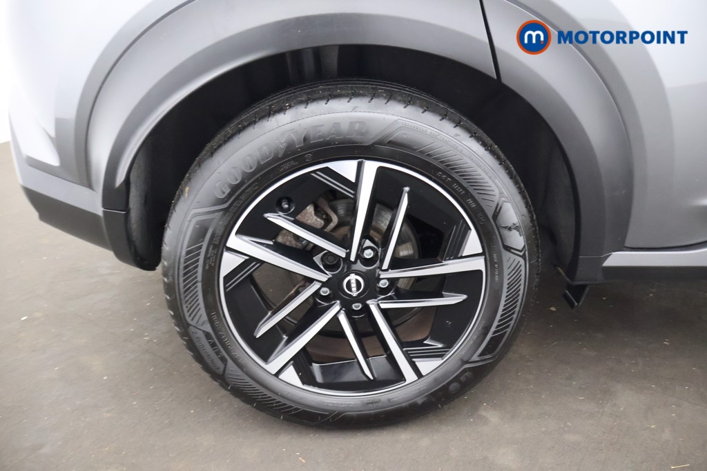 Nissan Juke N-Connecta Automatic Petrol-Electric Hybrid SUV - Stock Number (1691489) - 25th supplementary image