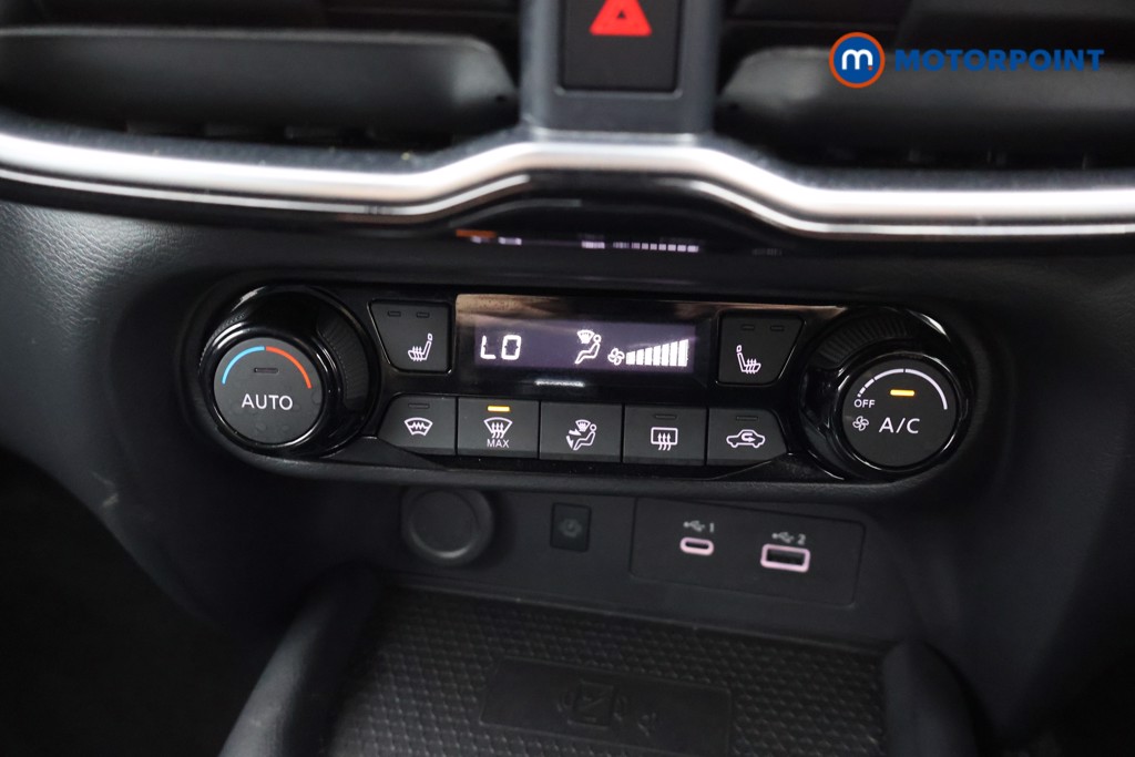 Nissan Juke Tekna Automatic Petrol-Electric Hybrid SUV - Stock Number (1691493) - 34th supplementary image