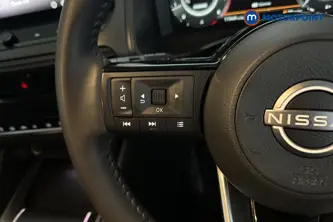 Nissan Qashqai N-Connecta Manual Petrol SUV - Stock Number (1691976) - 4th supplementary image