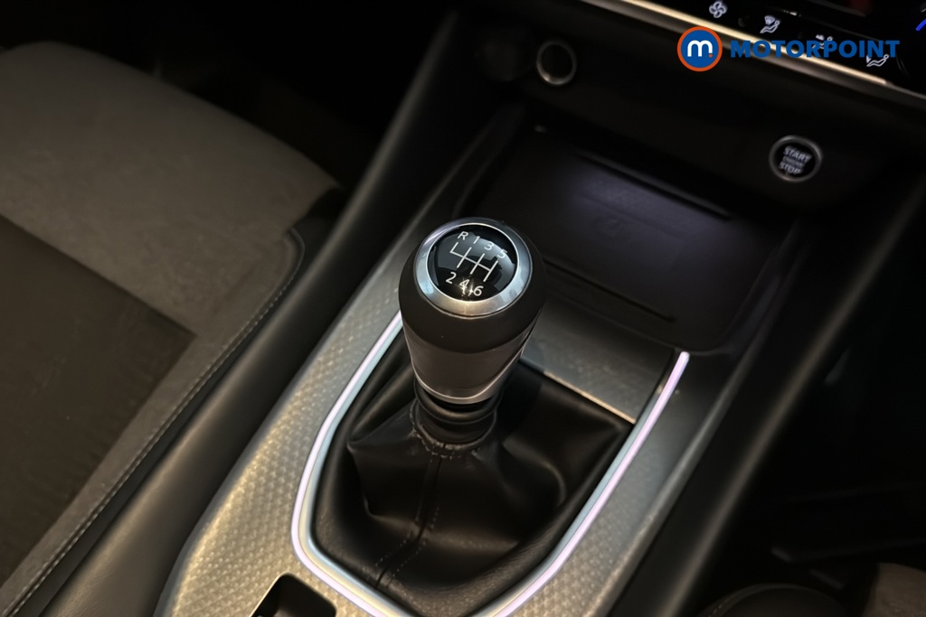 Nissan Qashqai N-Connecta Manual Petrol SUV - Stock Number (1691976) - 15th supplementary image