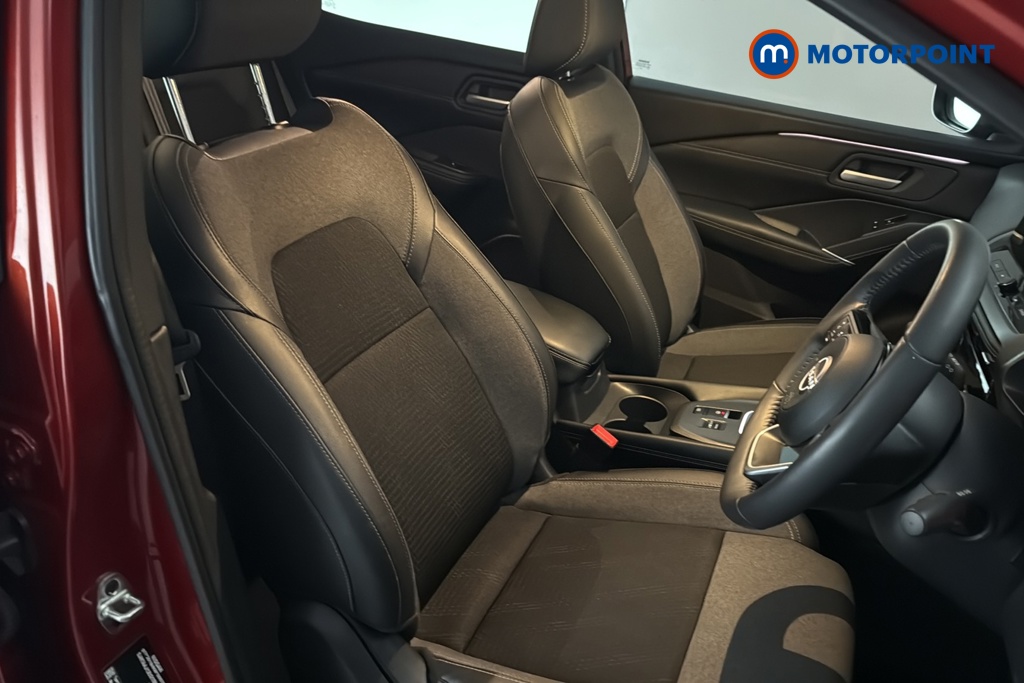 Nissan Qashqai N-Connecta Manual Petrol SUV - Stock Number (1691976) - 22nd supplementary image