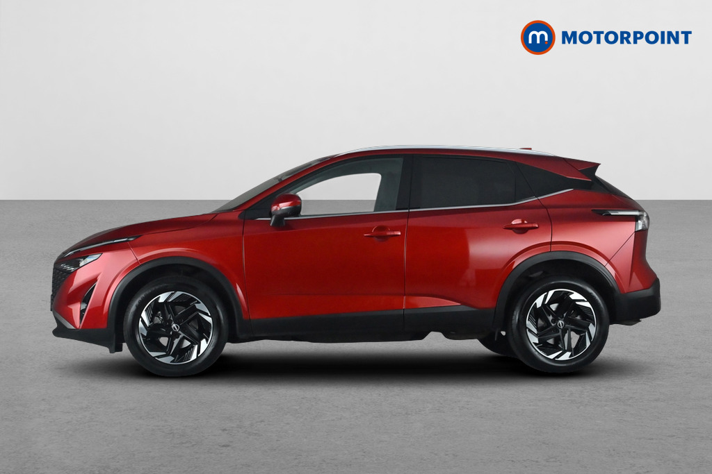 Nissan Qashqai N-Connecta Manual Petrol SUV - Stock Number (1691976) - Drivers side