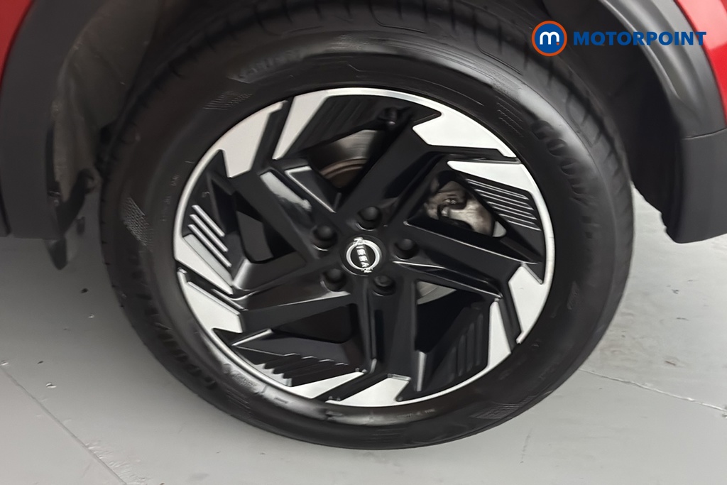 Nissan Qashqai N-Connecta Manual Petrol SUV - Stock Number (1691976) - 45th supplementary image