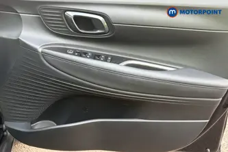 Hyundai Bayon Premium Manual Petrol SUV - Stock Number (1692084) - 18th supplementary image