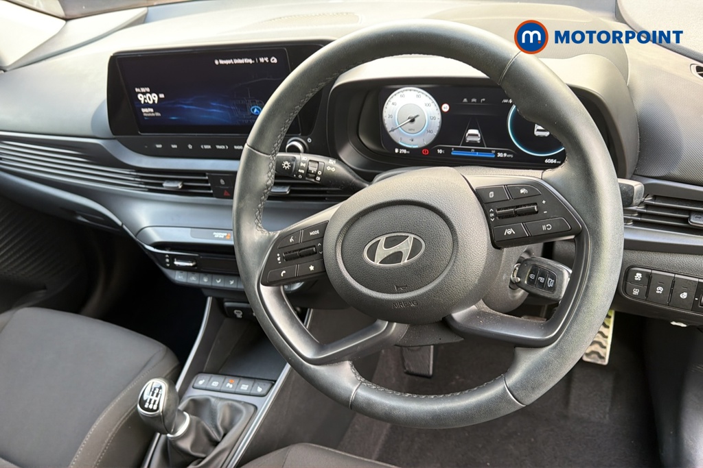 Hyundai Bayon Premium Manual Petrol SUV - Stock Number (1692084) - 1st supplementary image