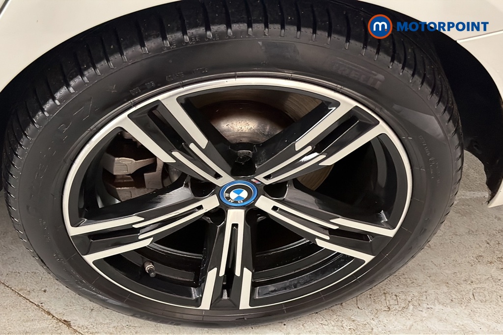 BMW 3 Series M Sport Automatic Petrol Plug-In Hybrid Saloon - Stock Number (1692158) - 45th supplementary image