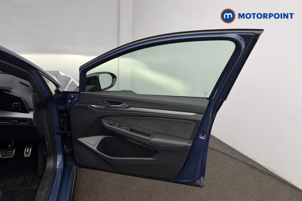 Volkswagen Golf Black Edition Automatic Petrol Hatchback - Stock Number (1692285) - 16th supplementary image