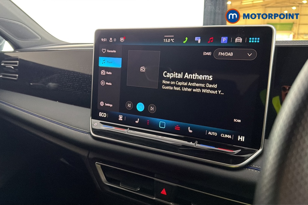 Volkswagen Tiguan R-Line Automatic Petrol Plug-In Hybrid SUV - Stock Number (1692361) - 8th supplementary image