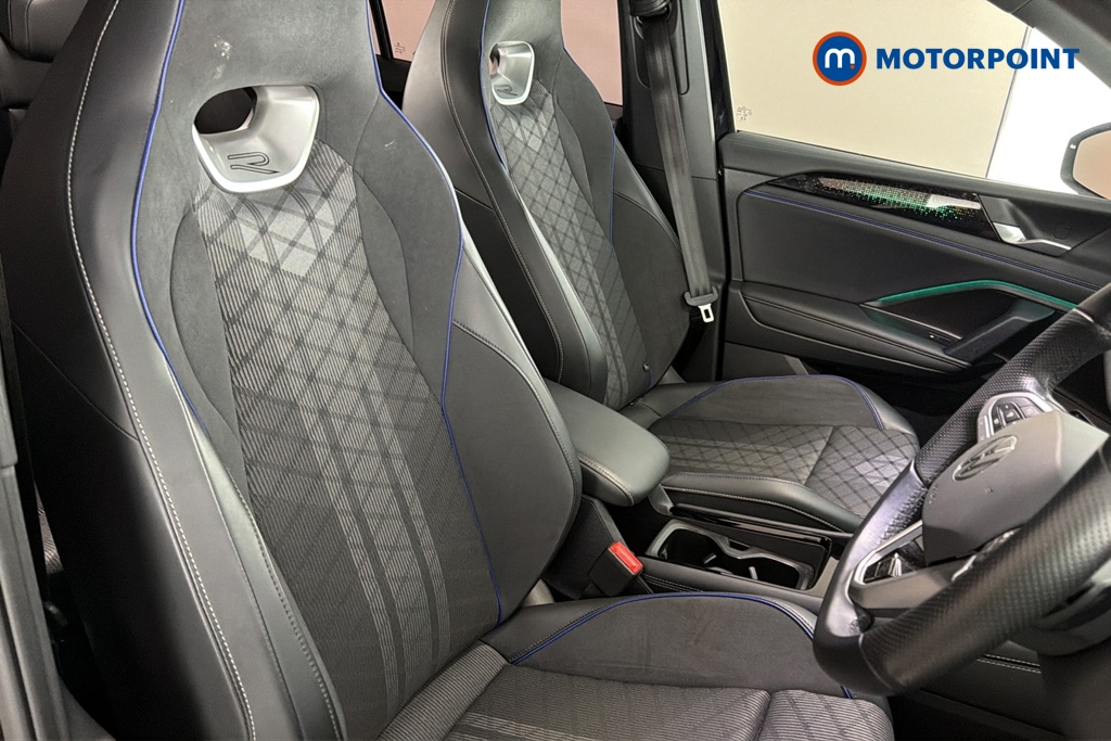 Volkswagen Tiguan R-Line Automatic Petrol Plug-In Hybrid SUV - Stock Number (1692361) - 22nd supplementary image