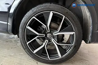 Volkswagen Tiguan R-Line Automatic Petrol Plug-In Hybrid SUV - Stock Number (1692361) - 45th supplementary image