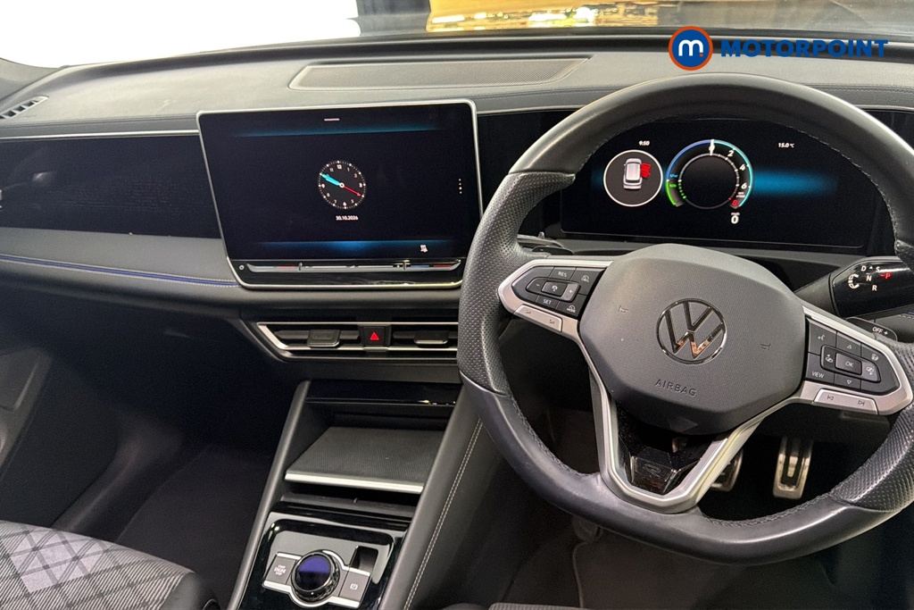 Volkswagen Tiguan R-Line Automatic Petrol Plug-In Hybrid SUV - Stock Number (1692361) - 1st supplementary image
