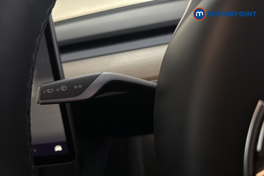 Tesla Model 3 Long Range Automatic Electric Saloon - Stock Number (1692426) - 5th supplementary image