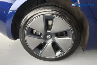 Tesla Model 3 Long Range Automatic Electric Saloon - Stock Number (1692426) - 46th supplementary image