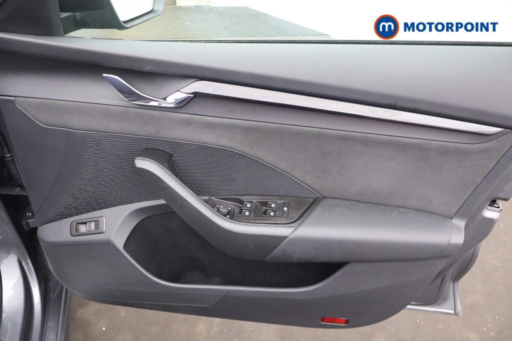 Skoda Octavia VRS Manual Petrol Estate - Stock Number (1692456) - 12th supplementary image