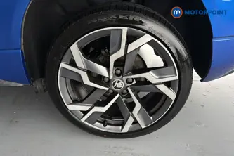 Skoda Karoq Sportline Automatic Petrol SUV - Stock Number (1692563) - 45th supplementary image