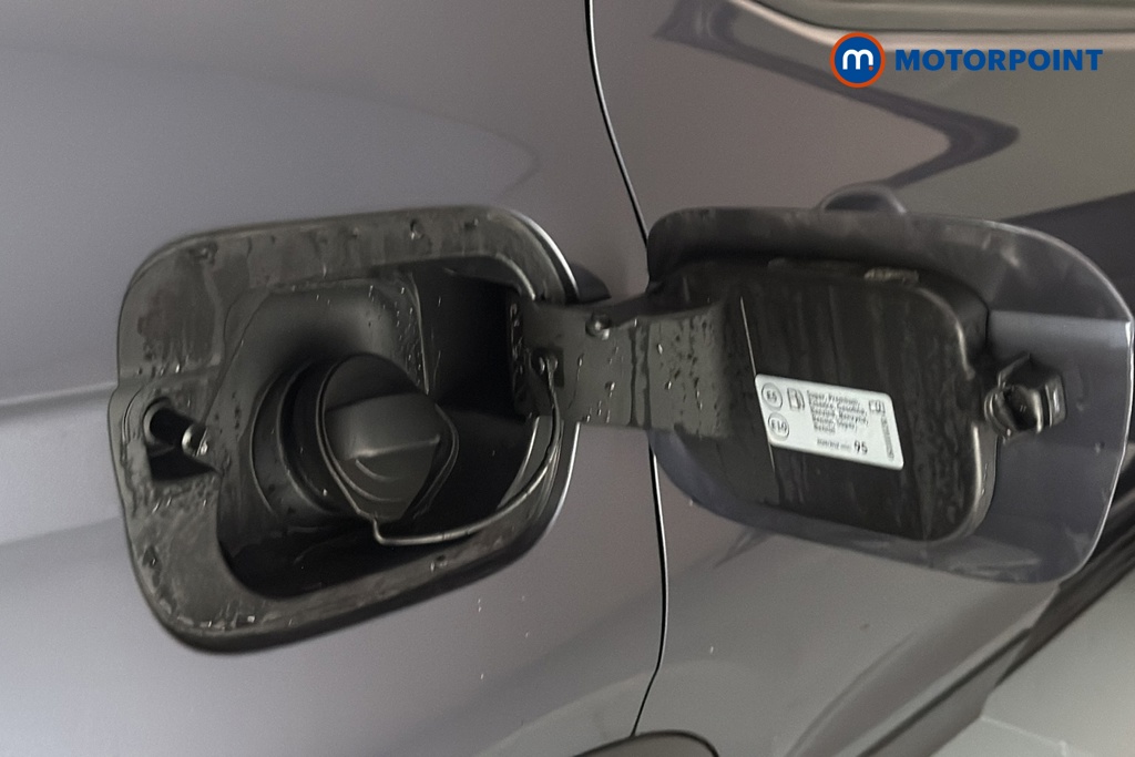 Volkswagen T-Cross Life Manual Petrol SUV - Stock Number (1692582) - 41st supplementary image