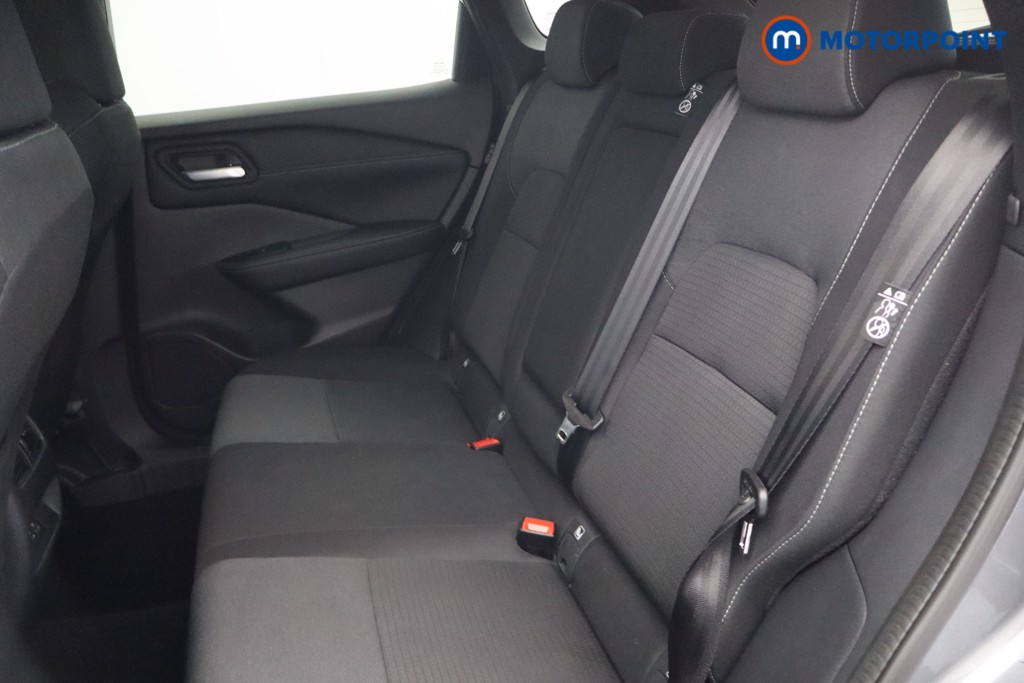 Nissan Qashqai N-Connecta Manual Petrol SUV - Stock Number (1692749) - 28th supplementary image