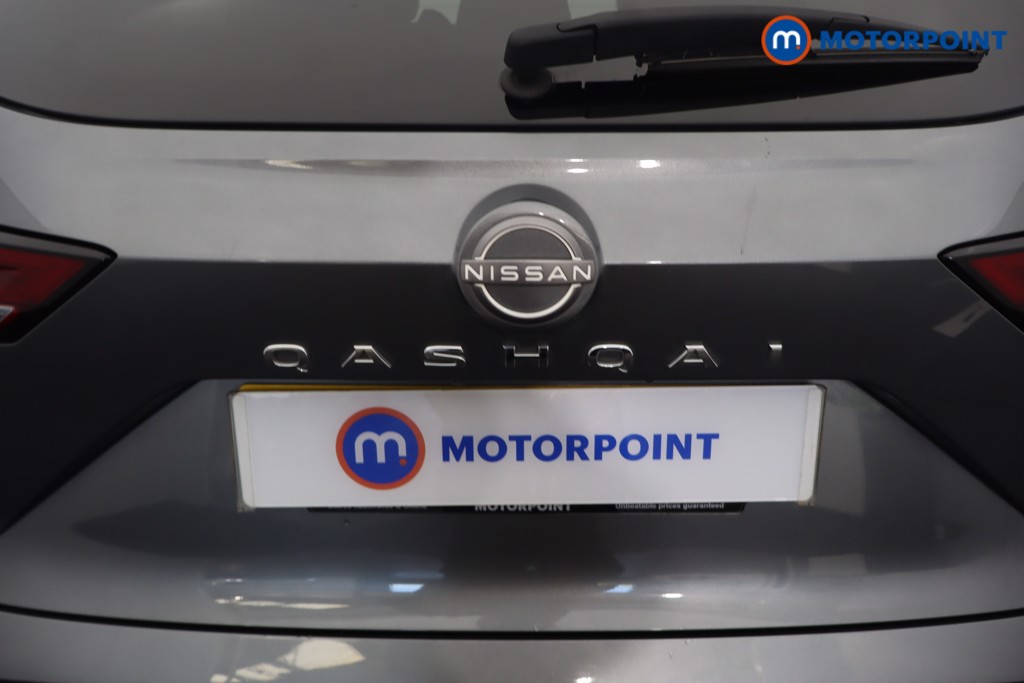 Nissan Qashqai N-Connecta Manual Petrol SUV - Stock Number (1692749) - 42nd supplementary image