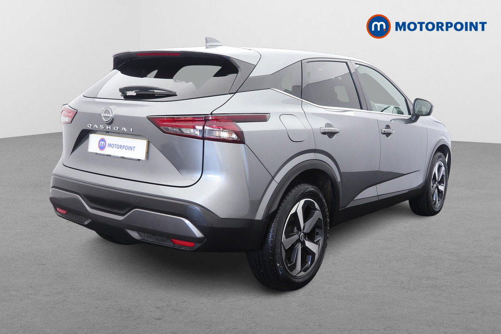 Nissan Qashqai N-Connecta Manual Petrol SUV - Stock Number (1692749) - Drivers side rear corner