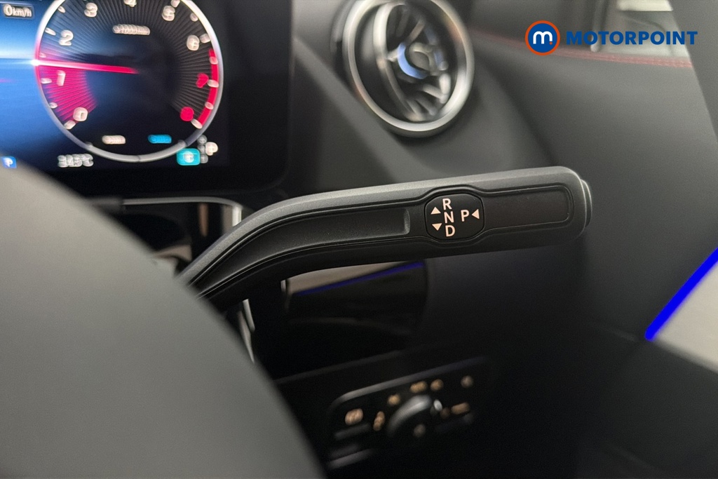 Mercedes-Benz GLA Amg Line Automatic Petrol SUV - Stock Number (1693138) - 6th supplementary image
