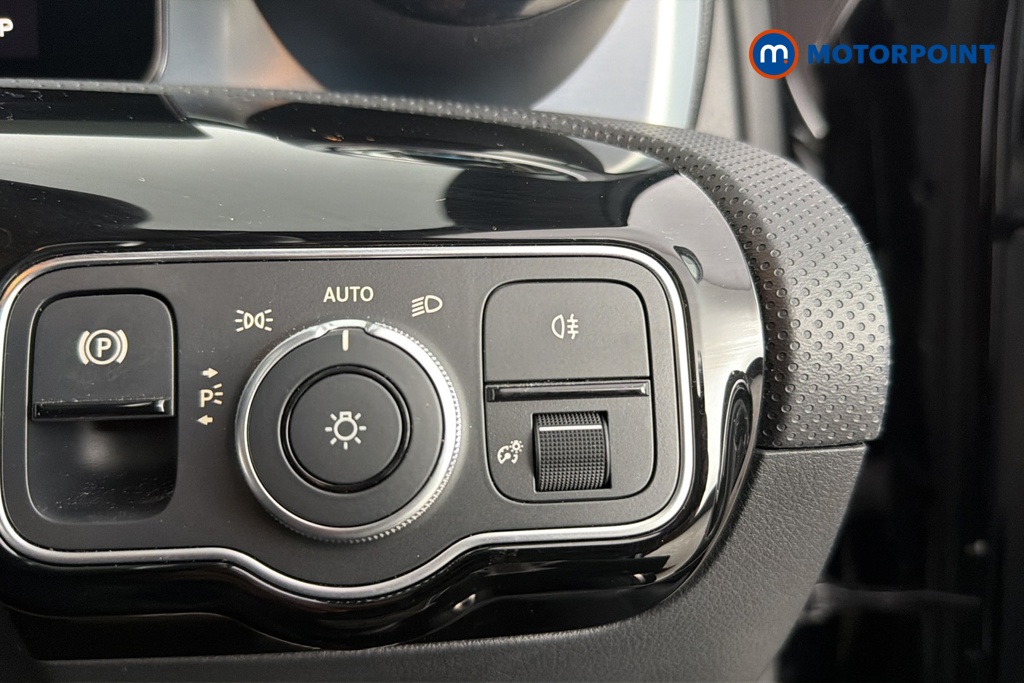 Mercedes-Benz A Class Amg Line Automatic Petrol Plug-In Hybrid Saloon - Stock Number (1693663) - 11th supplementary image