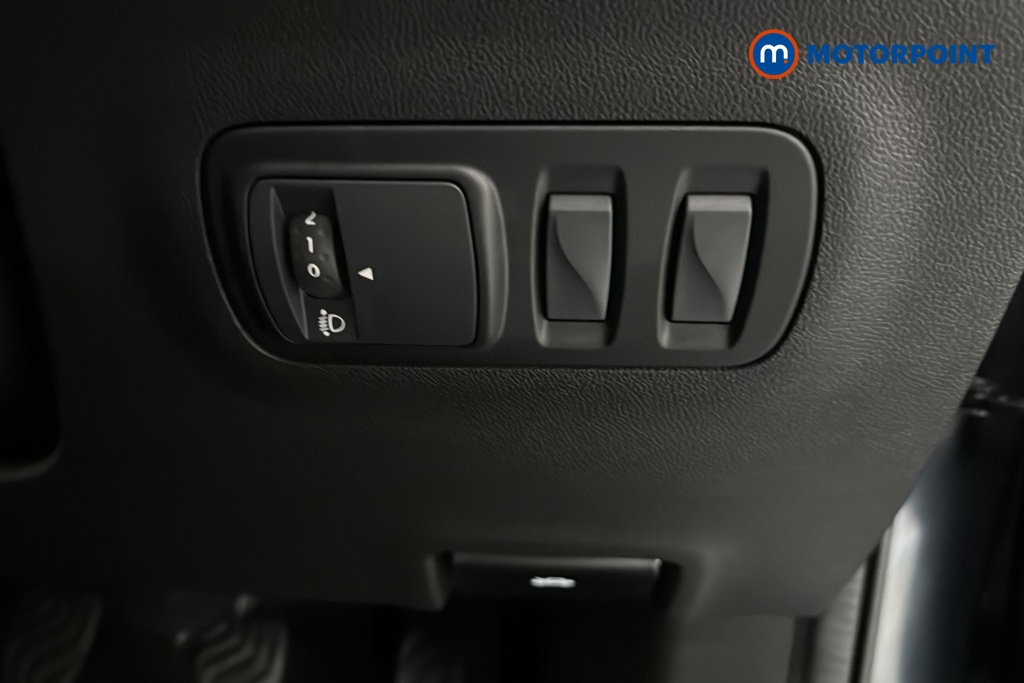 Renault Kadjar S Edition Manual Petrol SUV - Stock Number (1693800) - 11th supplementary image