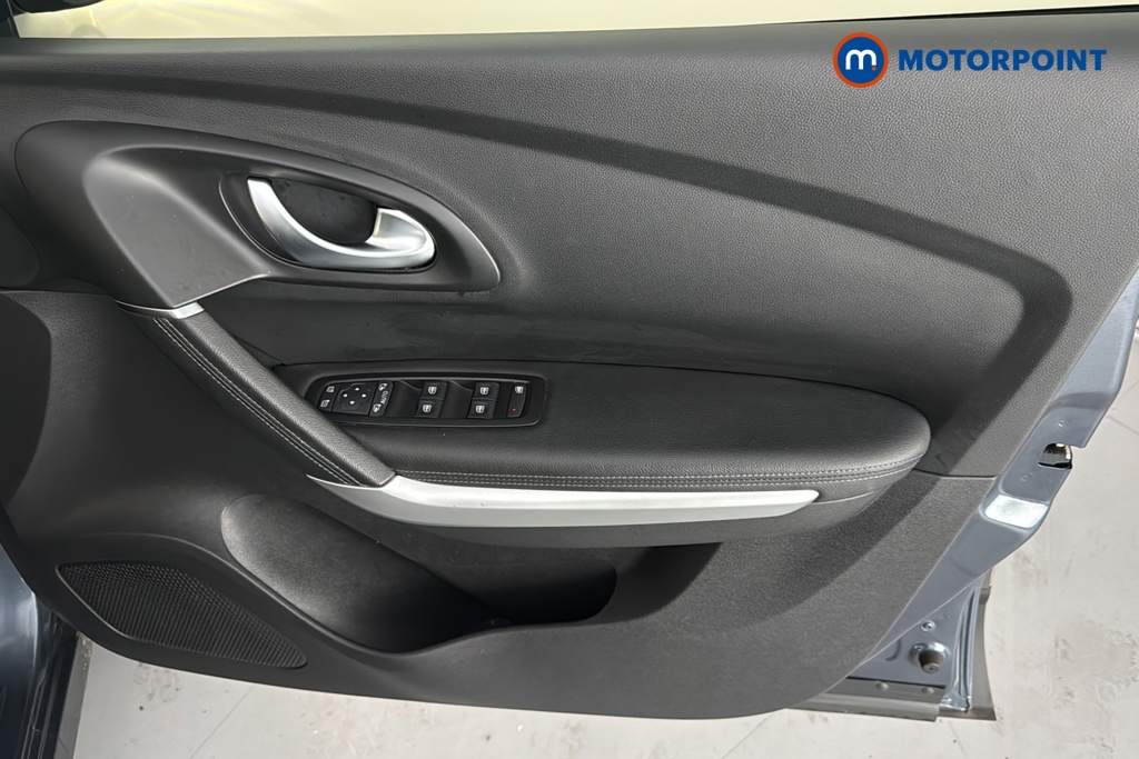 Renault Kadjar S Edition Manual Petrol SUV - Stock Number (1693800) - 18th supplementary image