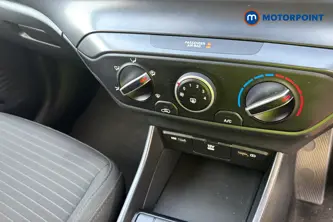 Hyundai I20 Se Connect Manual Petrol Hatchback - Stock Number (1693801) - 12th supplementary image