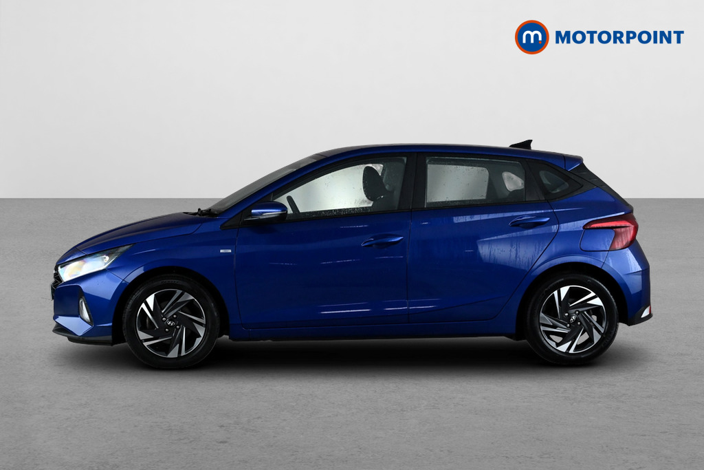 Hyundai I20 Se Connect Manual Petrol Hatchback - Stock Number (1693801) - Drivers side