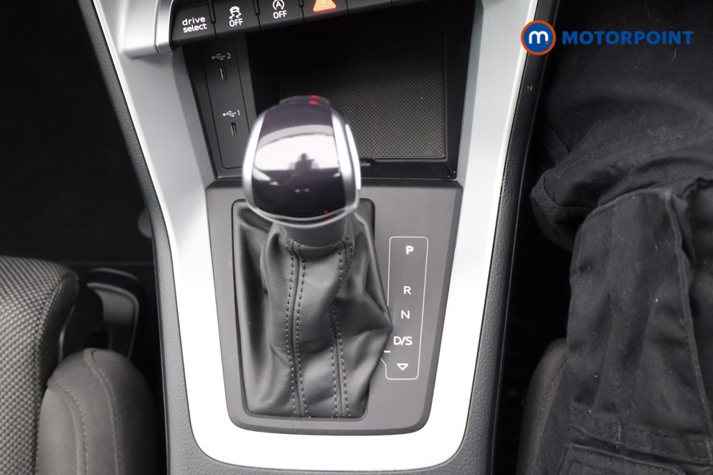 Audi Q3 Sport Automatic Petrol SUV - Stock Number (1694290) - 9th supplementary image