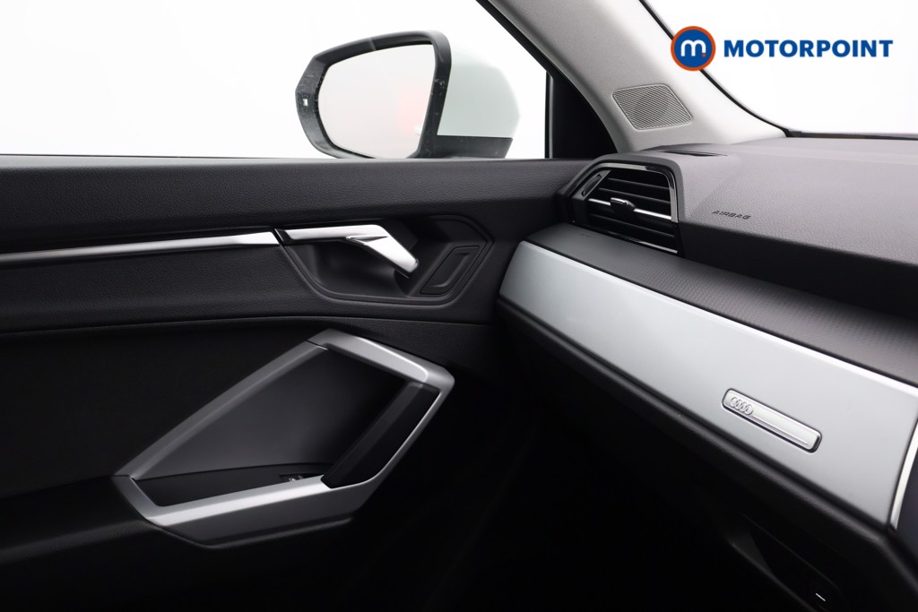 Audi Q3 Sport Automatic Petrol SUV - Stock Number (1694290) - 10th supplementary image