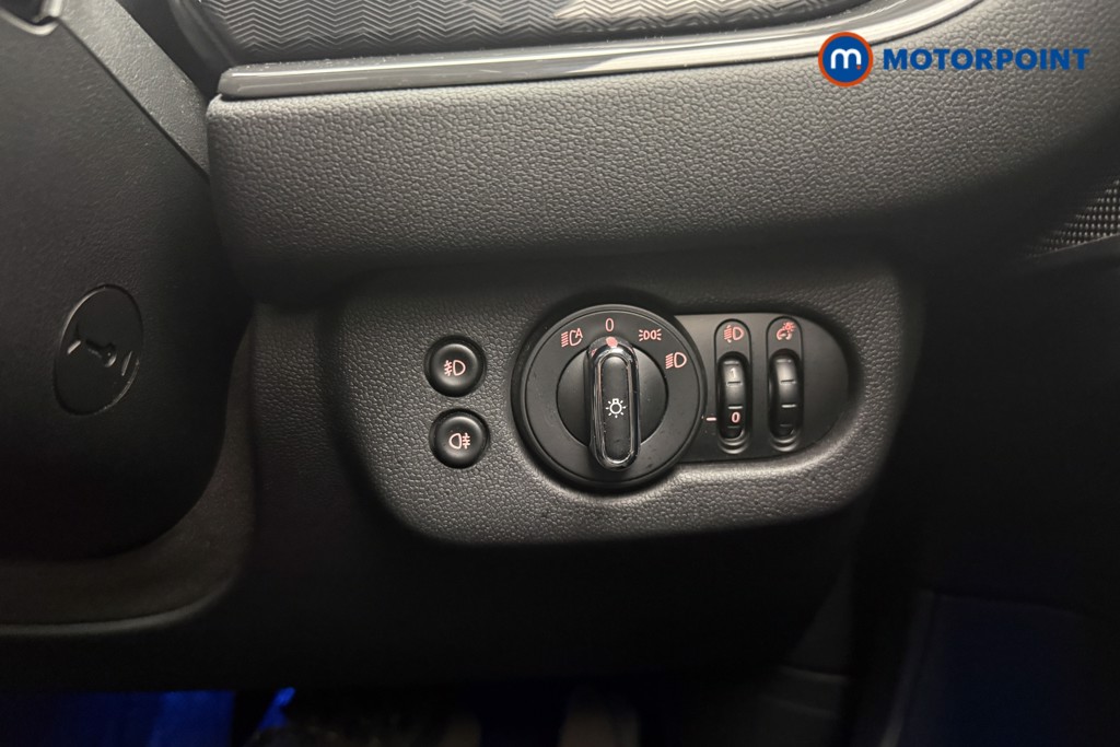 Mini Clubman Cooper Classic Automatic Petrol Estate - Stock Number (1694625) - 19th supplementary image
