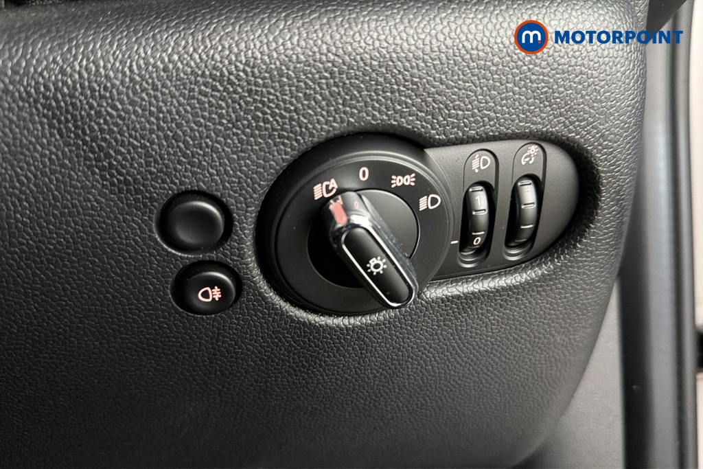 Mini Hatchback Cooper S Level 1 Automatic Electric Hatchback - Stock Number (1694821) - 11th supplementary image