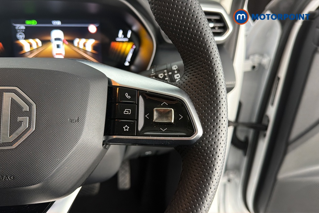 Mg Motor Uk ZS Trophy Automatic Petrol-Electric Hybrid SUV - Stock Number (1695201) - 3rd supplementary image