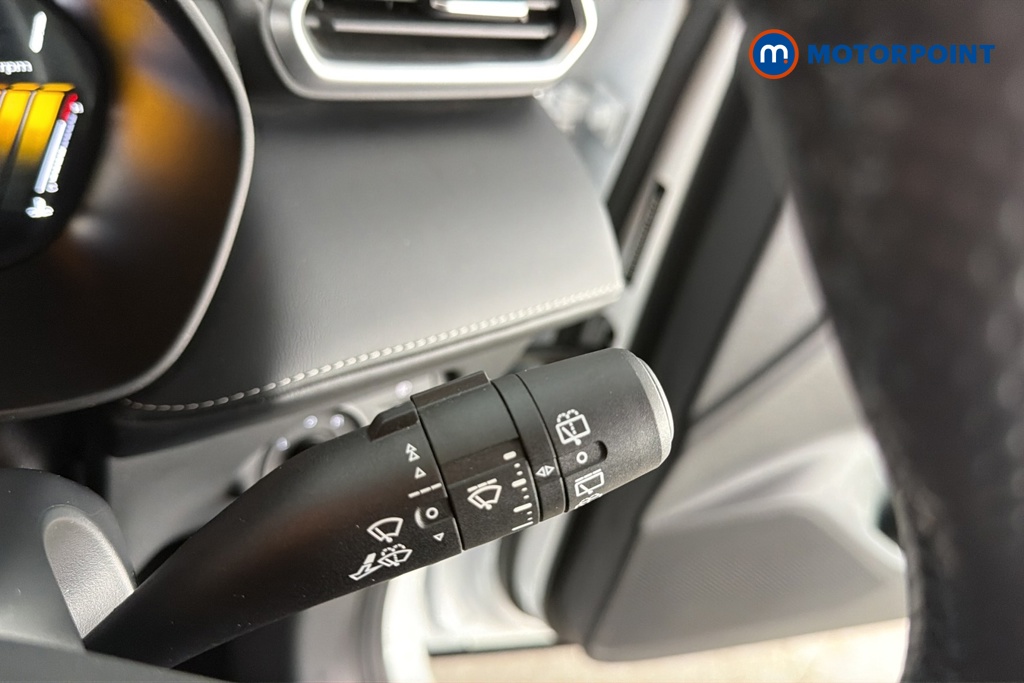 Mg Motor Uk ZS Trophy Automatic Petrol-Electric Hybrid SUV - Stock Number (1695201) - 6th supplementary image