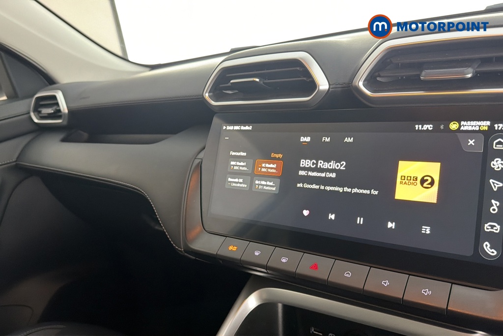 Mg Motor Uk ZS Trophy Automatic Petrol-Electric Hybrid SUV - Stock Number (1695201) - 8th supplementary image