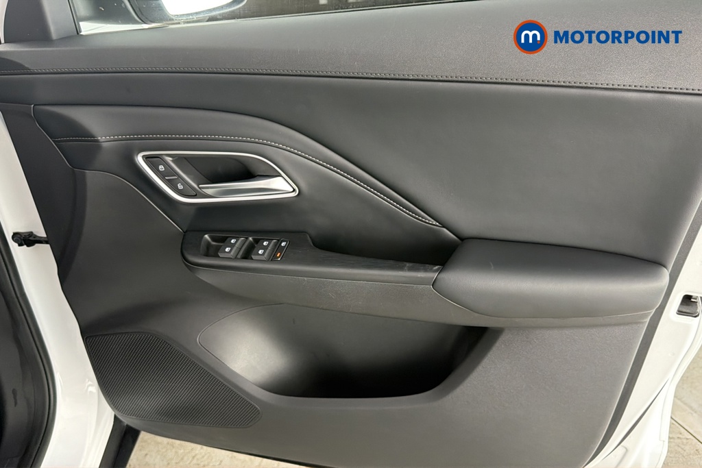 Mg Motor Uk ZS Trophy Automatic Petrol-Electric Hybrid SUV - Stock Number (1695201) - 18th supplementary image