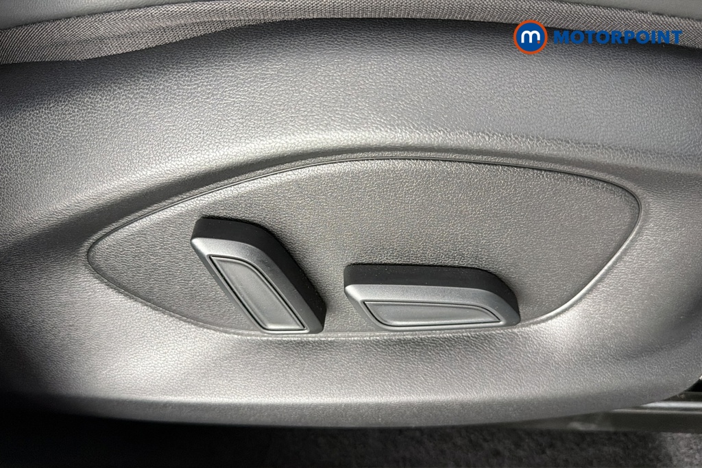 Mg Motor Uk ZS Trophy Automatic Petrol-Electric Hybrid SUV - Stock Number (1695201) - 23rd supplementary image