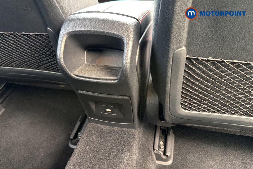 Mercedes-Benz A Class Amg Line Automatic Petrol Hatchback - Stock Number (1685402) - 28th supplementary image
