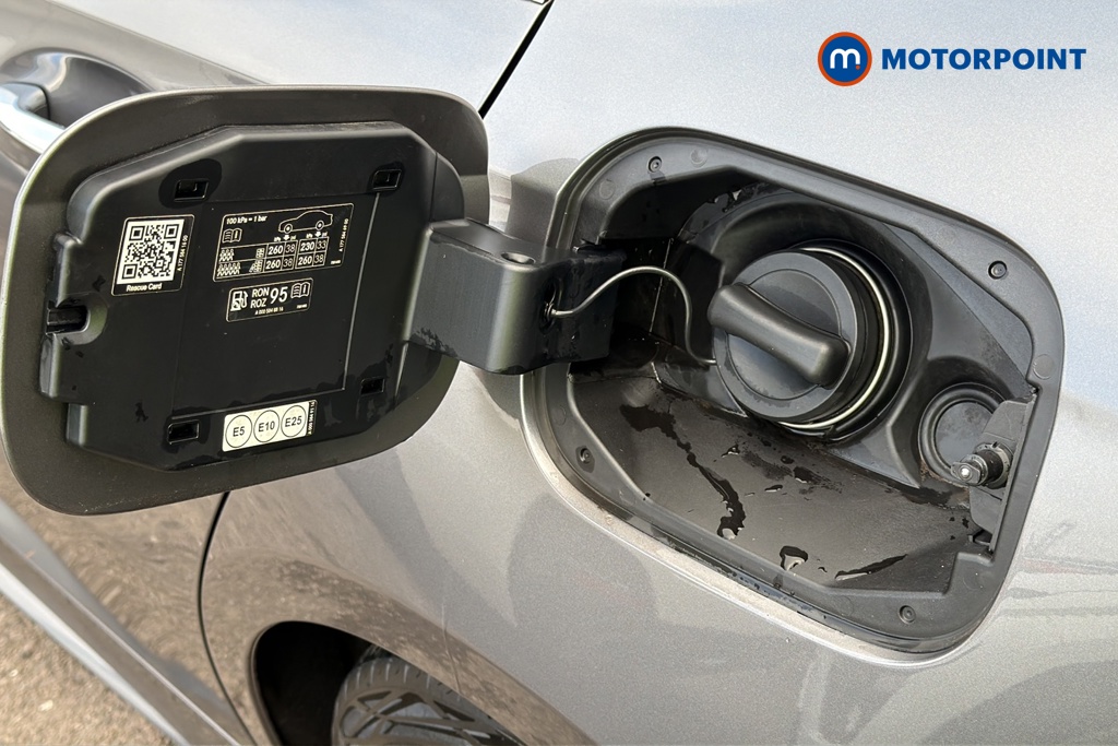 Mercedes-Benz A Class Amg Line Automatic Petrol Hatchback - Stock Number (1685402) - 41st supplementary image