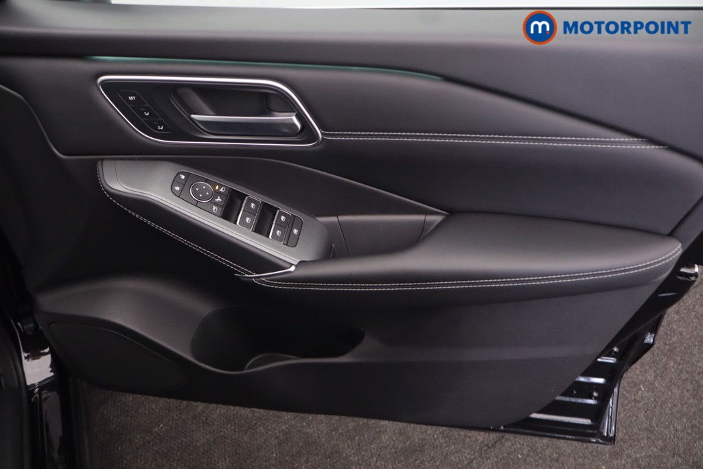 Nissan Qashqai Tekna Automatic Petrol SUV - Stock Number (1687973) - 24th supplementary image