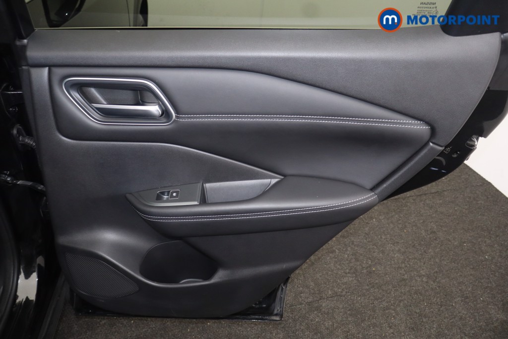 Nissan Qashqai Tekna Automatic Petrol SUV - Stock Number (1687973) - 29th supplementary image