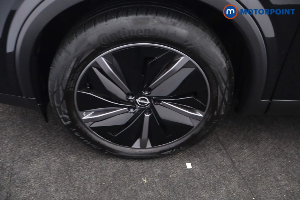 Nissan Qashqai Tekna Automatic Petrol SUV - Stock Number (1687973) - 35th supplementary image