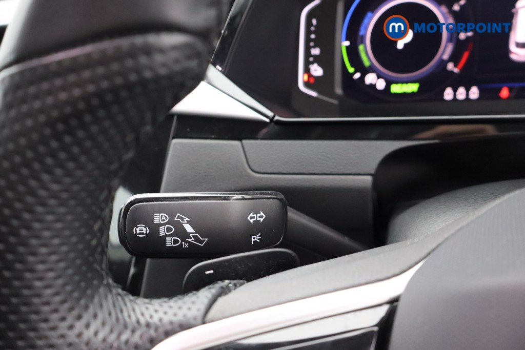Volkswagen Arteon Elegance Automatic Petrol Plug-In Hybrid Estate - Stock Number (1690022) - 5th supplementary image
