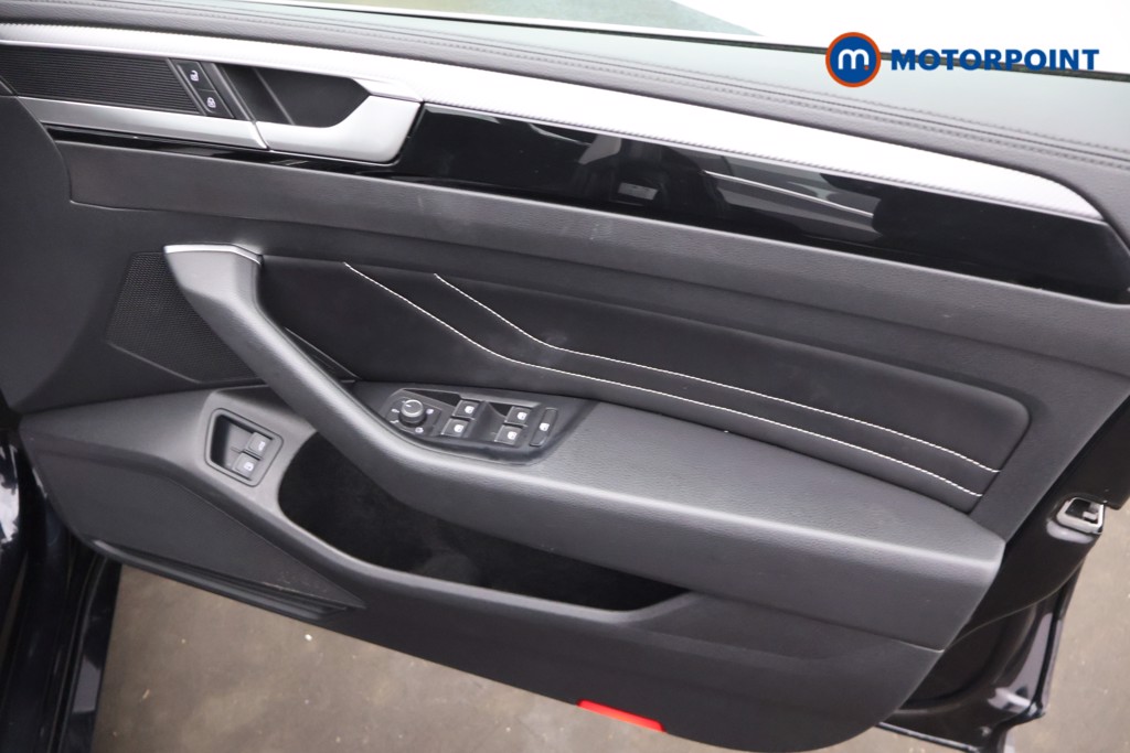 Volkswagen Arteon Elegance Automatic Petrol Plug-In Hybrid Estate - Stock Number (1690022) - 12th supplementary image