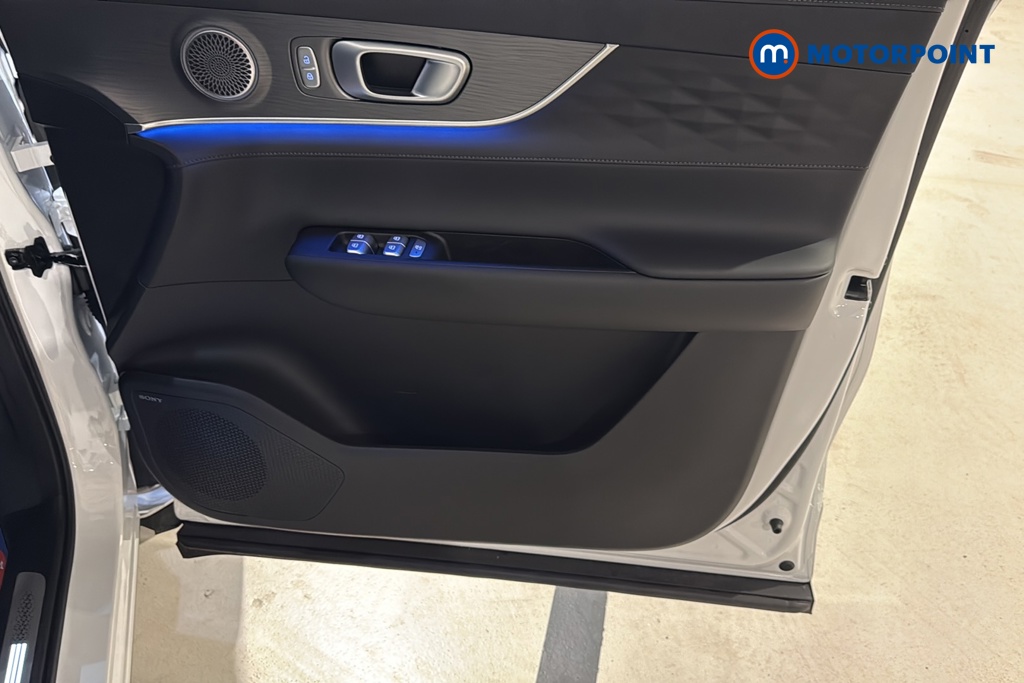 Chery Tiggo 8 Summit Automatic Petrol Plug-In Hybrid SUV - Stock Number (1691709) - 18th supplementary image
