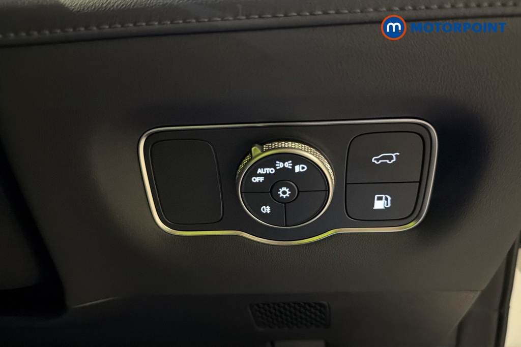 Chery Tiggo 8 Summit Automatic Petrol Plug-In Hybrid SUV - Stock Number (1691828) - 11th supplementary image