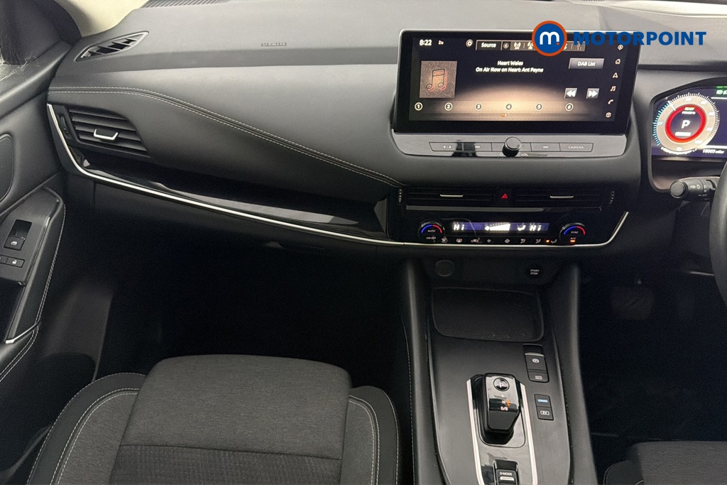 Nissan Qashqai N-Connecta Automatic Petrol-Electric Hybrid SUV - Stock Number (1692139) - 1st supplementary image
